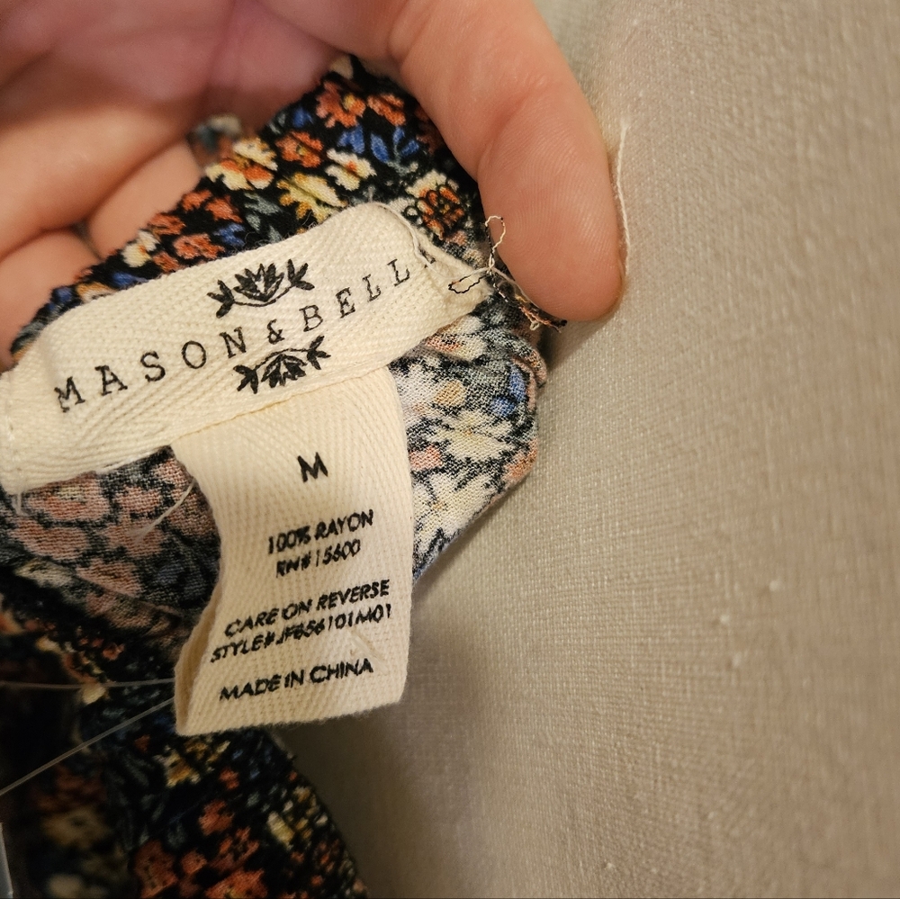 NWT Mason And Belle Elegant Floral Maxi Skirt MEDIUM - Picture 4 of 4